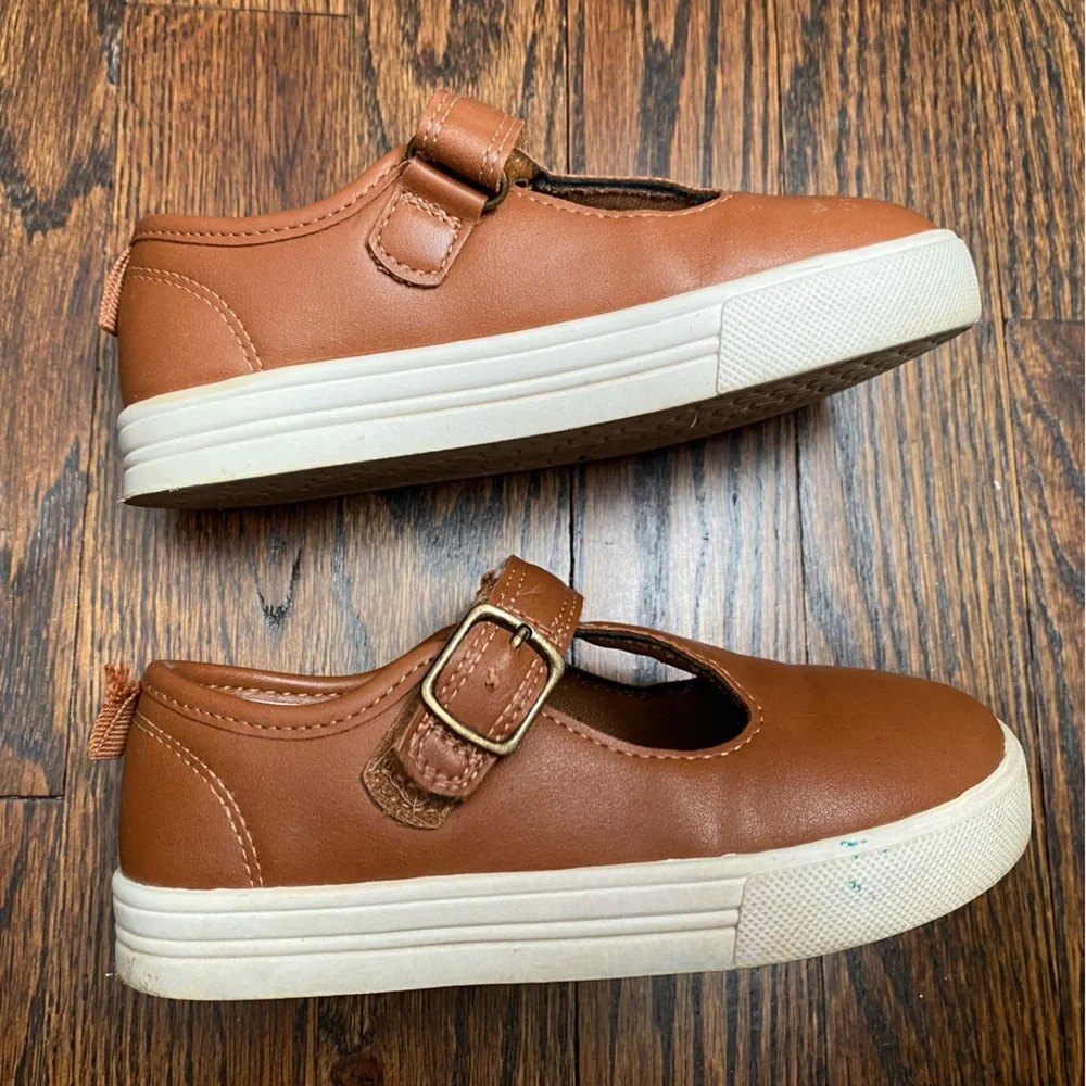 OshKosh B'gosh- Kids' Brown Faux Leather Mary Jane Shoes toddler girl USED